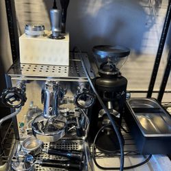 Rocket Appartmento & X54 Mahlkonig Grinder Set