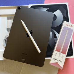 Apple iPad Air 5th Generation (M1 Chip) 64GB with Box, Pen And Keyboard 