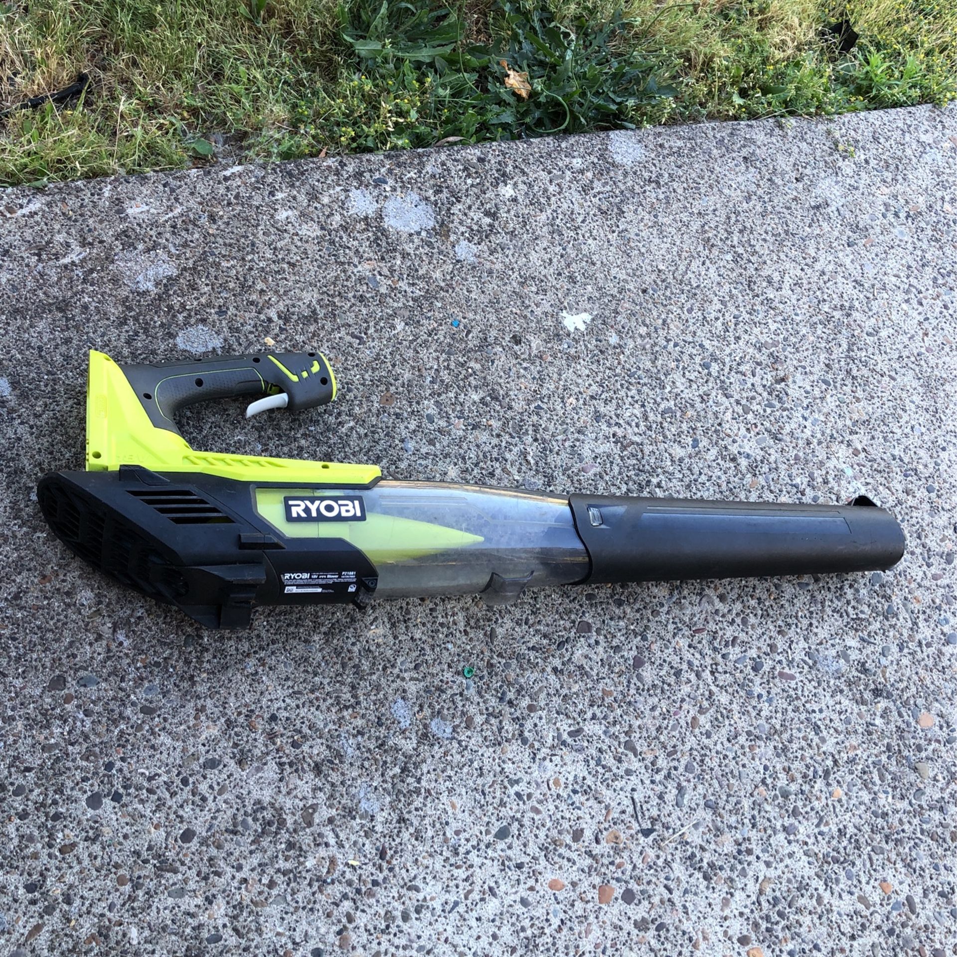 Leaf Blower