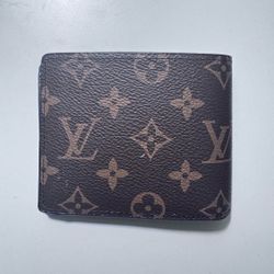 Louis Vuitton wallet Louis Vuitton wallet