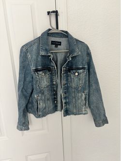 Lucky brand faded blue cropped denim jacket size large