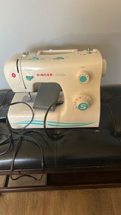 Singer sewing machines ( used)