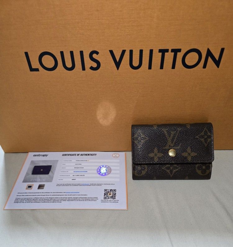 Louis Vuitton Card Holder