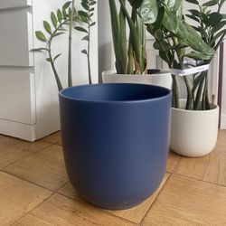 Large Ceramic Planter - Navy blue