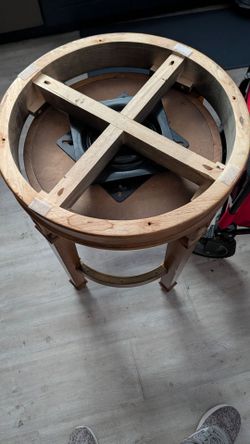 Round Wooden Table Base with Swivel Mechanism