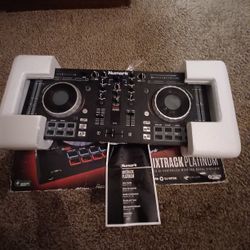 Numark Platinum Mix Track Serato