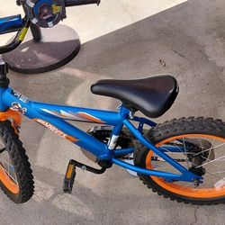 Hot Wheels Boy Bike