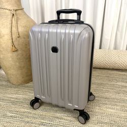 Delsey Hardside Carry on Spinner Suitcase 