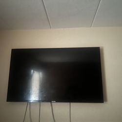 Selling 55 Inch Toshiba
