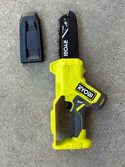 Ryobi ONE+ 18V 6 in. Cordless Compact Pruning Mini Chainsaw (TOOL ONLY/SOLO LA HERRAMIENTA)