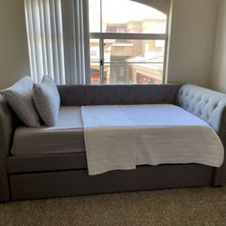 Twin Trundle Bed 