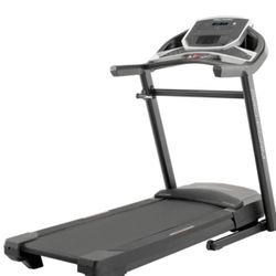 PROFORM Sport 5.5 CHP 2.6 Motor Treadmill with Incline
