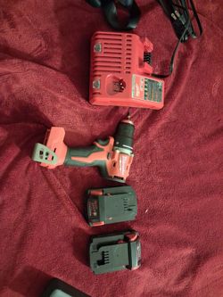 Milwaukee Cordless Drill with 2 Batteries and Charger