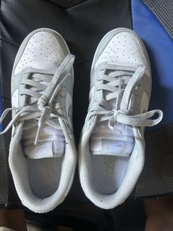 Nike Dunks Size 8 In A Half