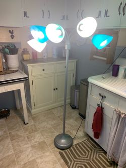 5 light floor lamp