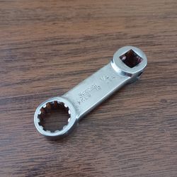 Snap On  1/2" Spline Torque Adapter (FRES 16)