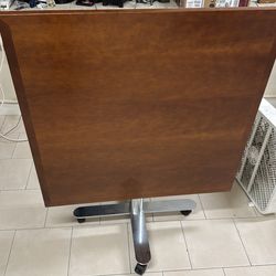 Versteel brattice table