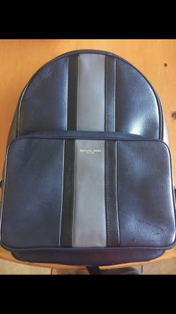 Micheal kors leather backpack need gone asap!!!
