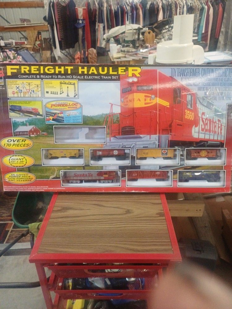 How Train Set Life Like Trains