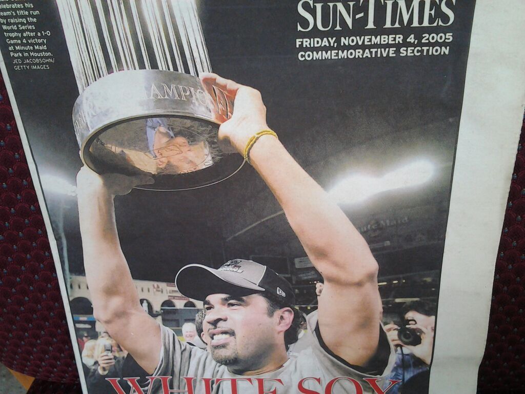 2005 WORLD SERIES SUN TIMES NOV 4TH, 2005 COMMEMORATIVE SECTION