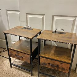 2 Nightstands 
