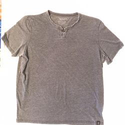 Lucky Brand Men’s Short Sleeve Dark Grey Henley Tee — Size XL