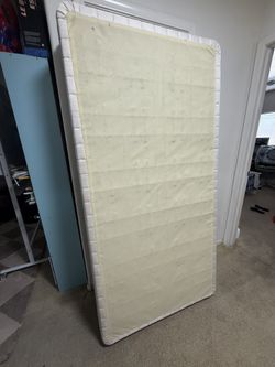 Box Spring And Mattress 