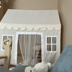 Play House 