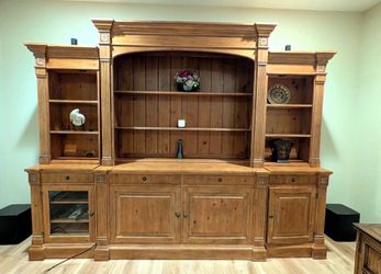 🚨 MOVING SALE: Premium Ethan Allen Theater Set - Sofa, Side Tables, TV Unit, TV