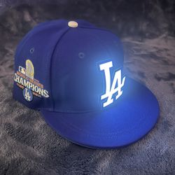 LA Dodgers Light 💡 Up Hat