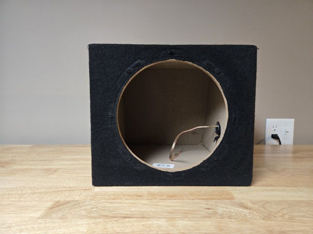 10" Sealed Subwoofer Enclosure