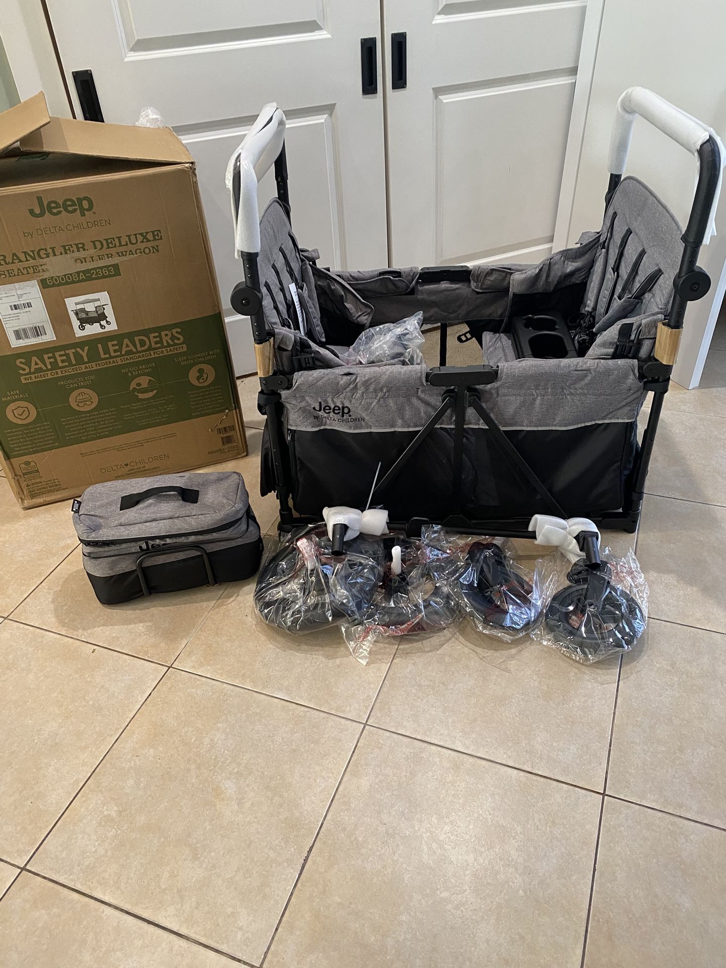 Kids Jeep 4 Seater Stroller Wagon NEW In Box 