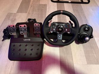 Logitech G920 Racing Wheel