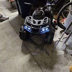 Kids 4 Wheeler