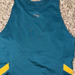 Under Armour Top