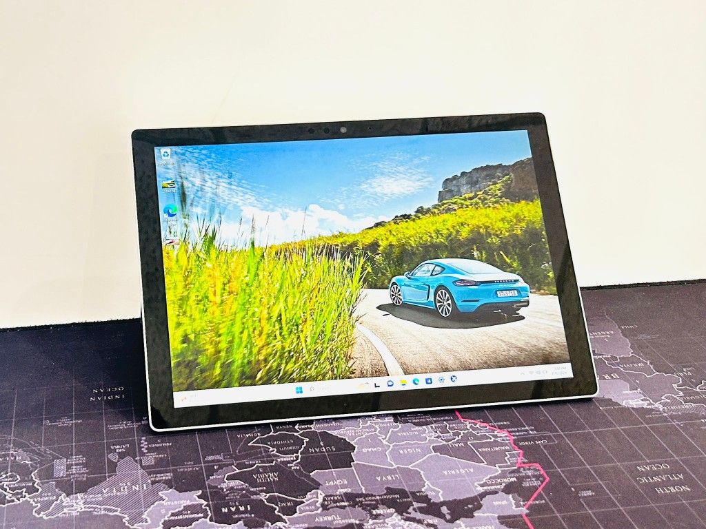 Microsoft Surface Pro 5 Core i5-7300u 2.7Ghz 8GB 256GB Read Description