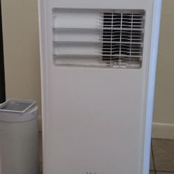 Haier 9000 Btu/h Portable AC