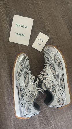 Bottega Veneta orbits