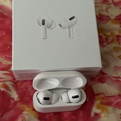 AirPods Pro (Brand New) 