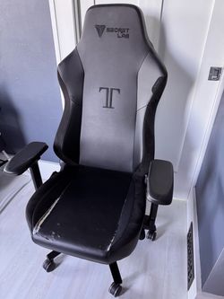 Free secret lab chair