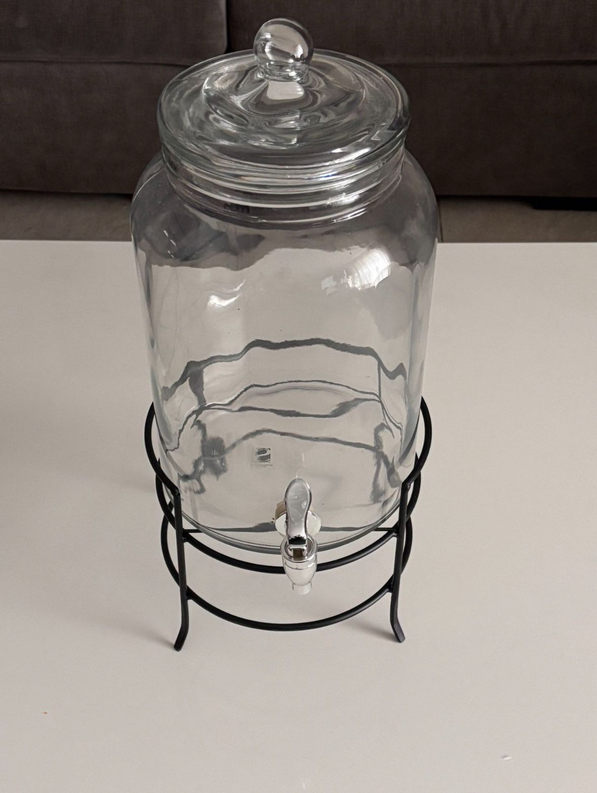 New In Box Stylesetter Glass Beverage Dispenser With A Metal Stand 10.4 Liter
