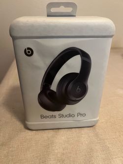 Beats Studio Pro