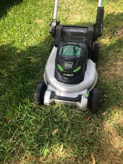 Like new Ego battery powered 56v 2200 aluminum deck 22”; NO BATTERY/CHARGER