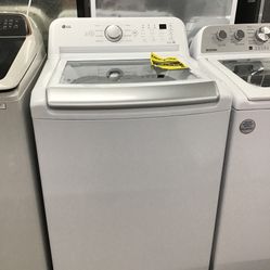 New Scratch And Dent LG Washer. 1 Year Warranty 