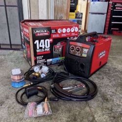 Lincoln Electric Weld-Pak 140 Amp MIG and Flux-Core Wire Feed Welder, 115V, Aluminum Welder with Spool Gun sold separately