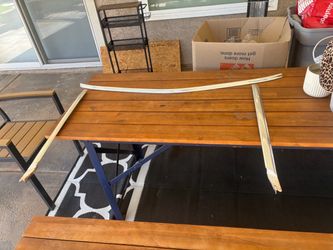 1972 Buick Riviera windshield trim
