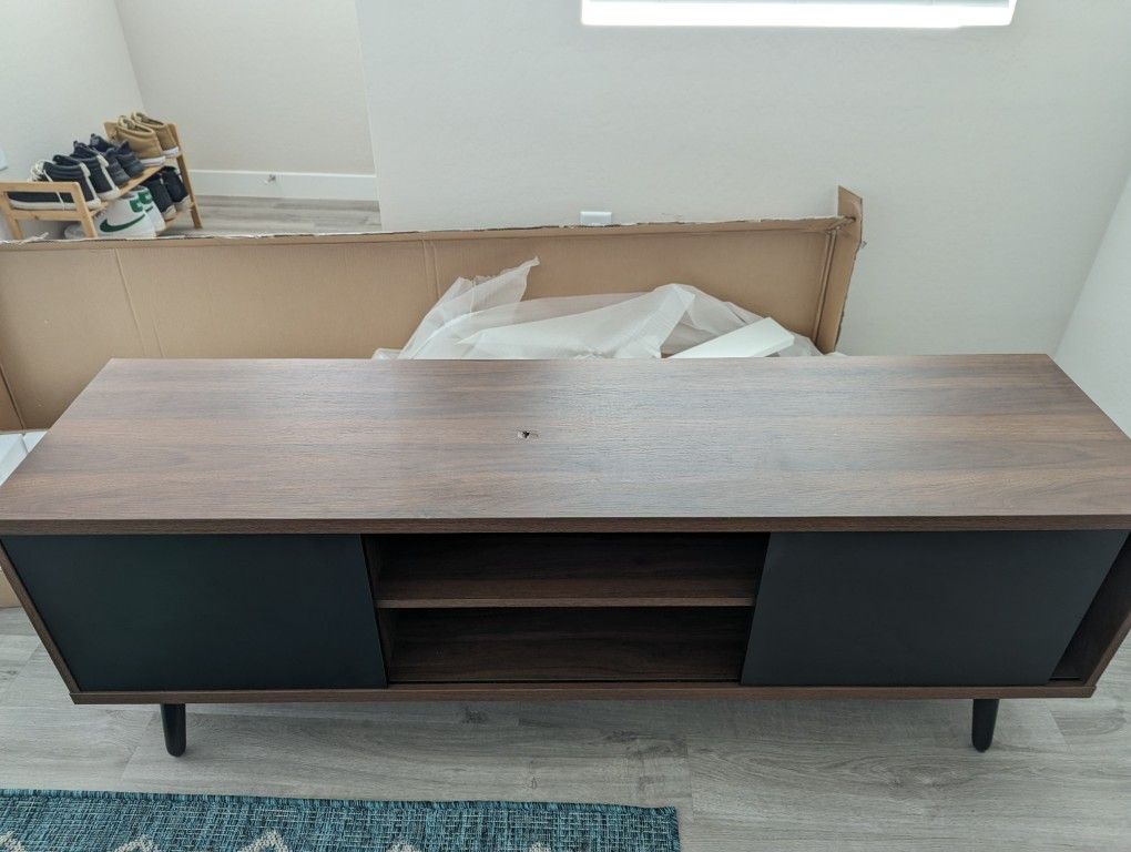 TV Console