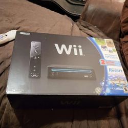 Nintendo Wii Black Wii Sports/Resort and MotionPlus Bundle - Brand New in Box