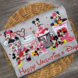 Happy Valentines Day Disneyland Sweethearts Night Crewneck