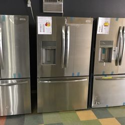 Frigidaire Counter Depth French Door Refrigerator FWRJW